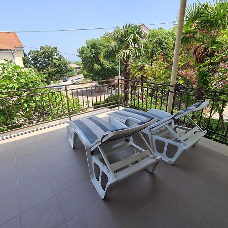 Apartman Tamy Малинска Екстериор снимка