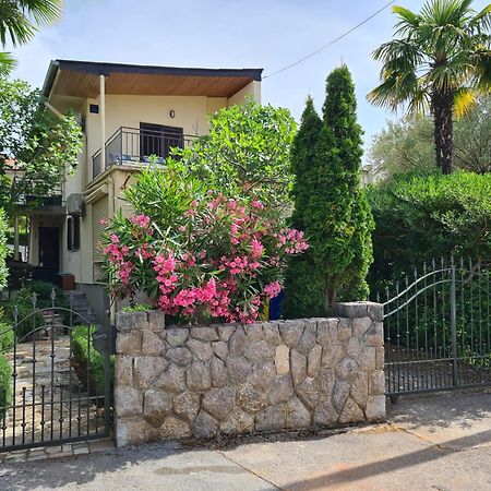 Apartman Tamy Малинска Екстериор снимка